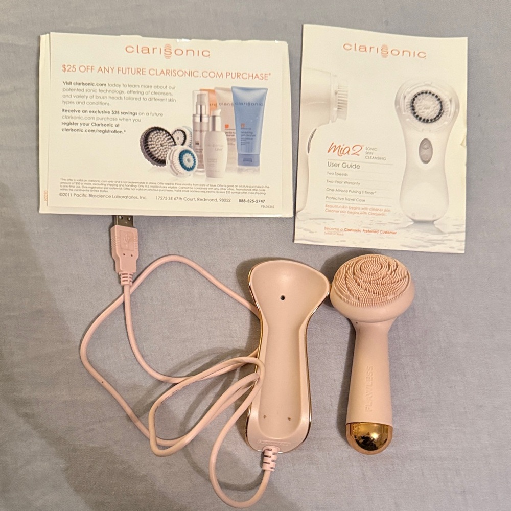 Clarisonic Mauve Facial Cleansing Device